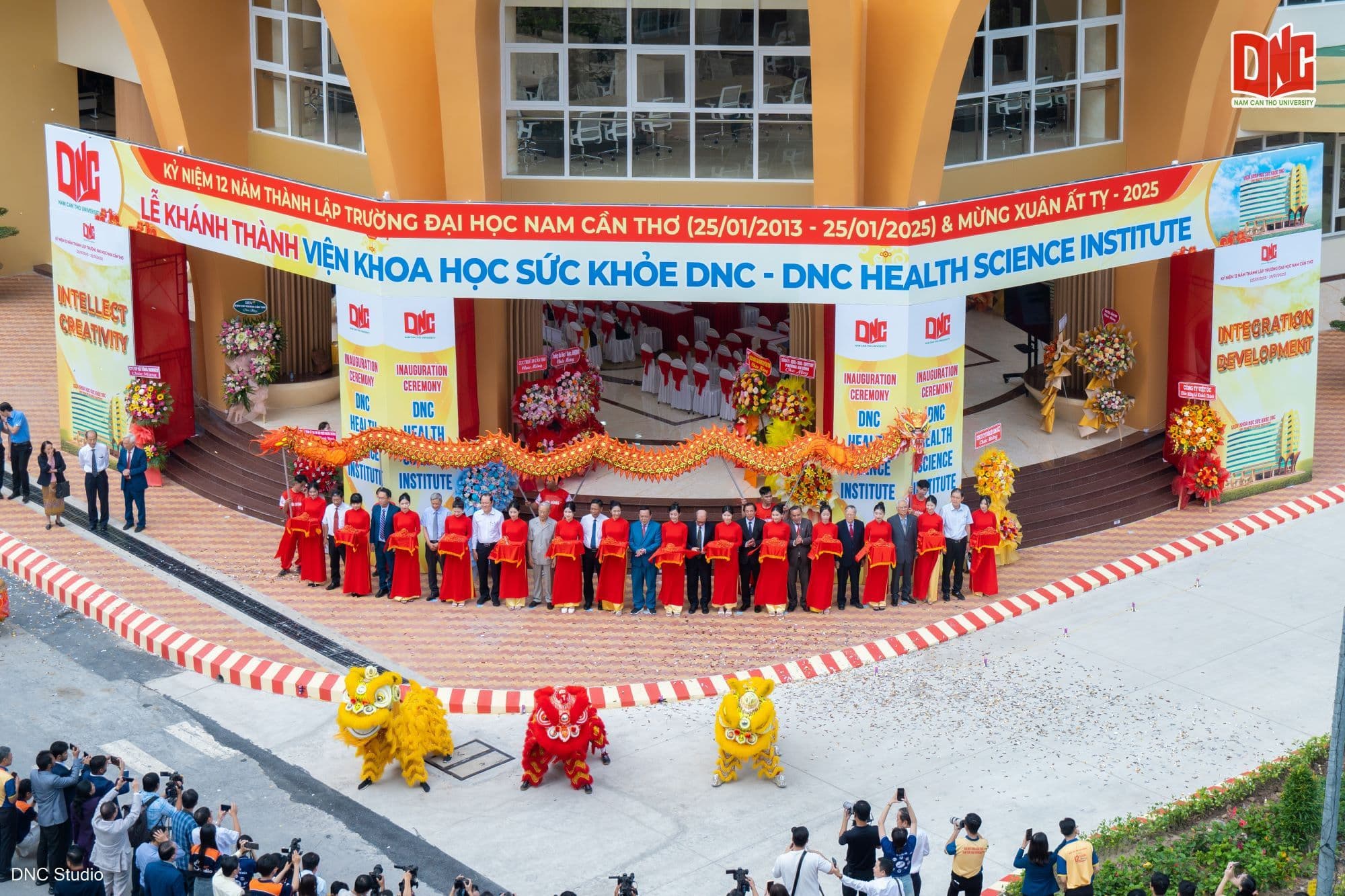 Sự kiện